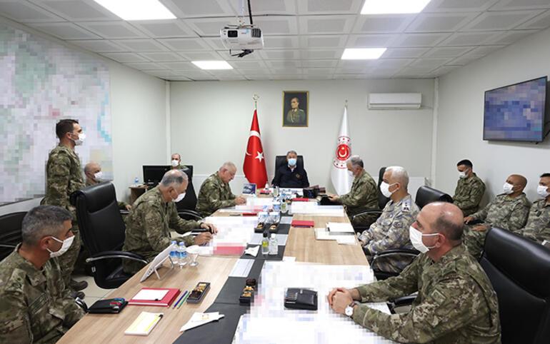 Son dakika... 2 askerin şehit olduğu saldırı... Bakan Akar: 12 terörist etkisiz hale getirildi