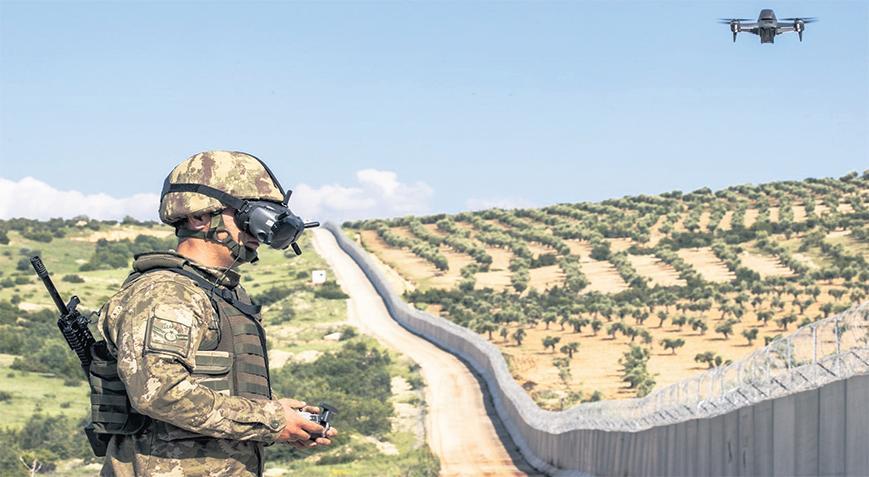 Duvar caydırıyor İHA’lar görüyor