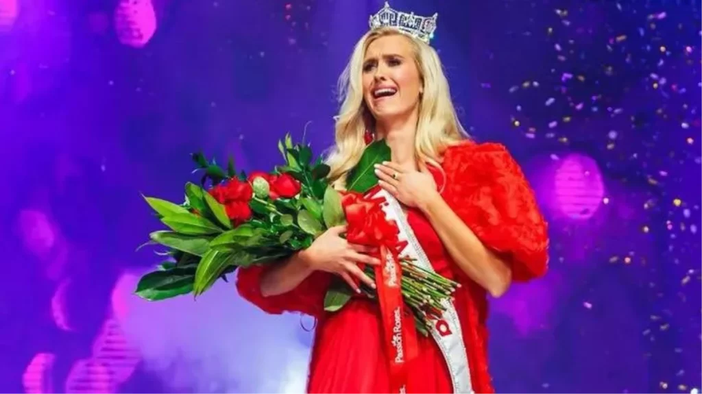 Amerika Hava Kuvvetleri’nde görev yapan kadın savaş pilotu subay, Amerika güzeli seçildi