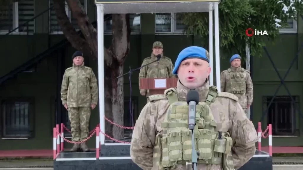 Orgeneral Bayraktaroğlu, Bolu Komando Tugayında