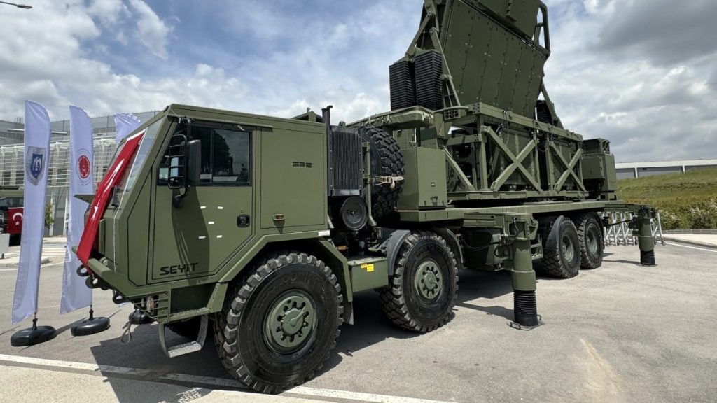 Türkiye’nin en uzun menzilli radarı ALP 300-G, TSK’ya teslim edildi