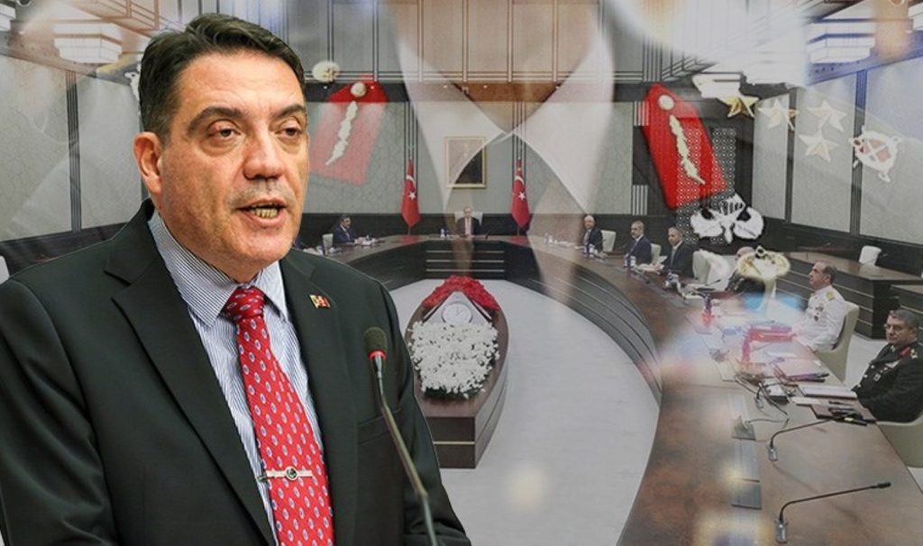 EMEKLİ AMİRAL; “YÜZLERCE ALBAY MAĞDUR OLMUŞTUR”