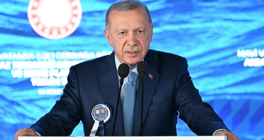 Erdoğan: Attığımız adımları korkuyla takip ediyorlar