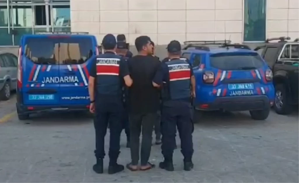 Mersin’de ‘yol verme’ kavgası: Biri uzman çavuş 3 ölü, 6 yaralı