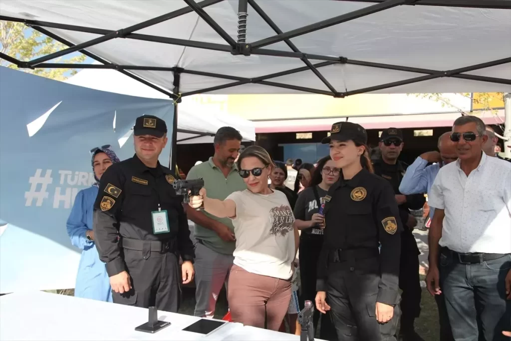 Yusuf Dikeç’in viral olan pozuyla atıcılığa ilgi arttı
