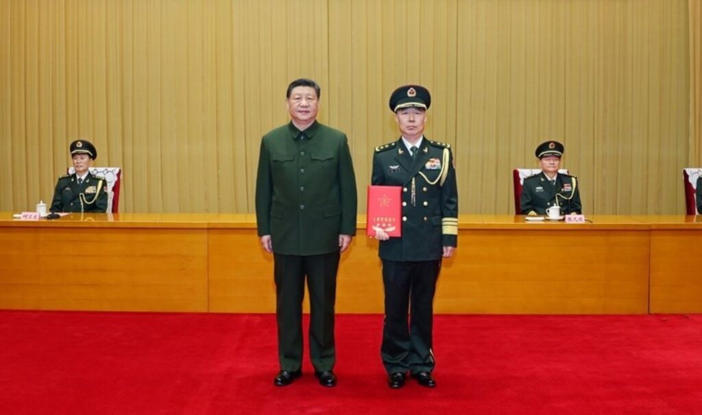 Kara kuvvetleri komutanlığına hava korgenerali atandı