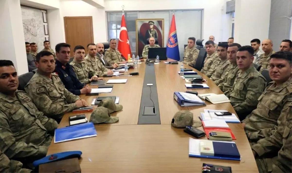 il Jandarma Komutanlığı  Asayiş Değerlendirme Toplantısı Yaptı