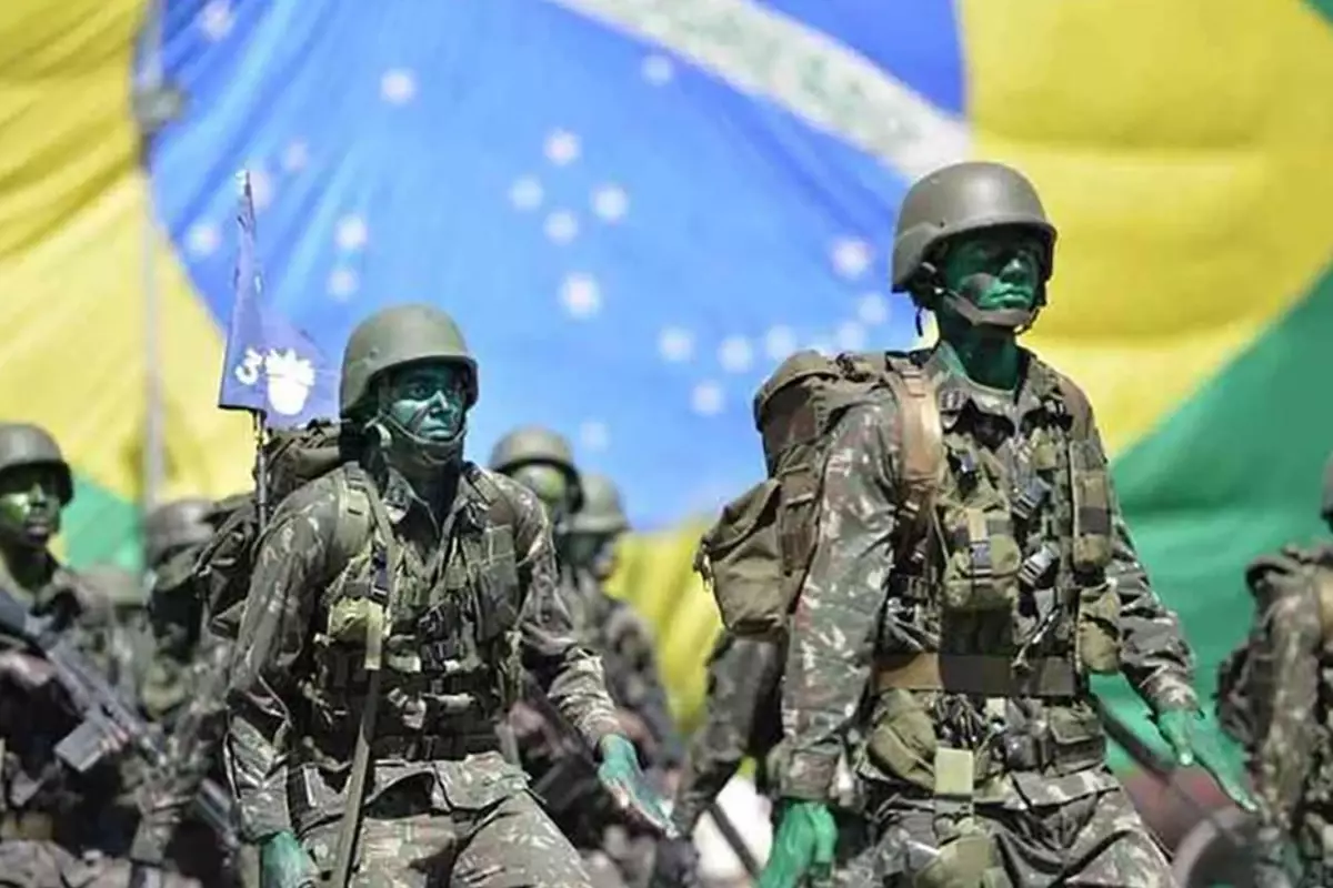 Süper Lig devinin eski yıldızı subay oldu! Trabzonsporlu futbolcu…