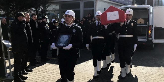 Beynine pıhtı atan polis memurumuz hastanede hayatını kaybetti