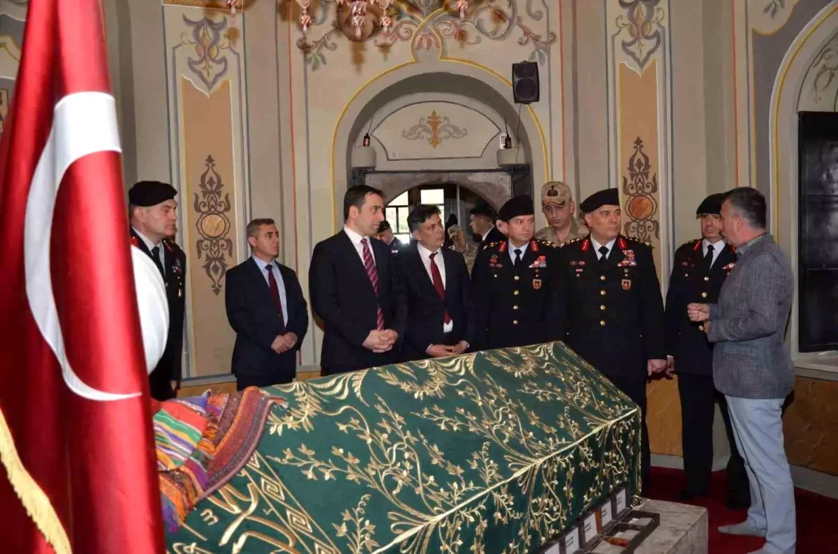 Jandarma Genel Komutanı Çardakçı, Bilecik’te Ertuğrul Gazi Türbesi’ni Ziyaret Etti