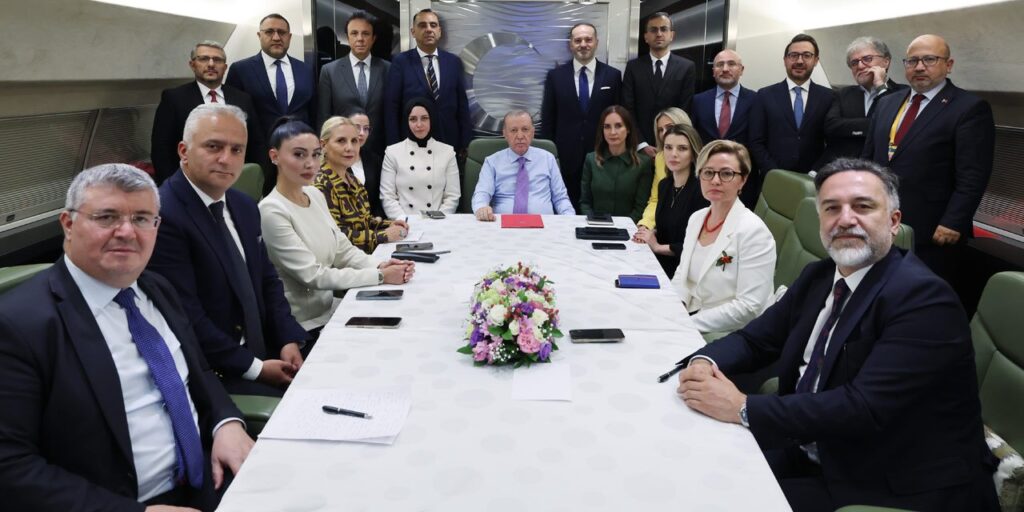 ERDOĞAN’DAN 176 ASKER VE FETÖ YORUMU: HALA SIZMA GİRİŞİMLERİ GÖRÜYORUZ