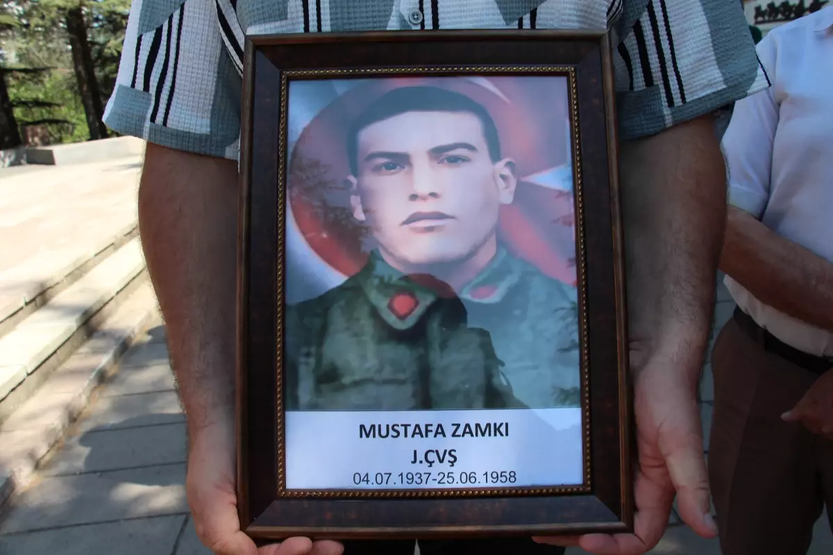 67 YIL SONRA ŞEHİT JANDARMA ÇAVUŞ MUSTAFA ZAMKI’NIN NAAŞI MEMLEKTİNDE DEFNEDİLDİ