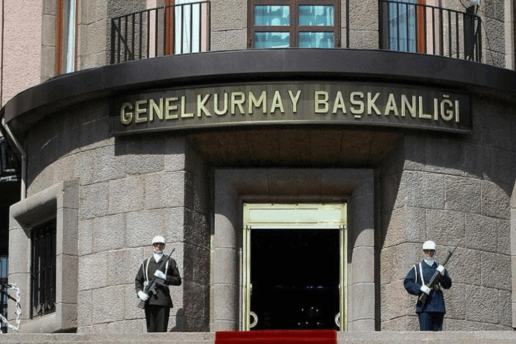 YAŞ KARARLARIYLA ATAMASI YAPILMIŞTI… TSK’DE DİKKAT ÇEKEN İSTİFA! NEDEN EMEKLİLİĞİNİ İSTEDİ?