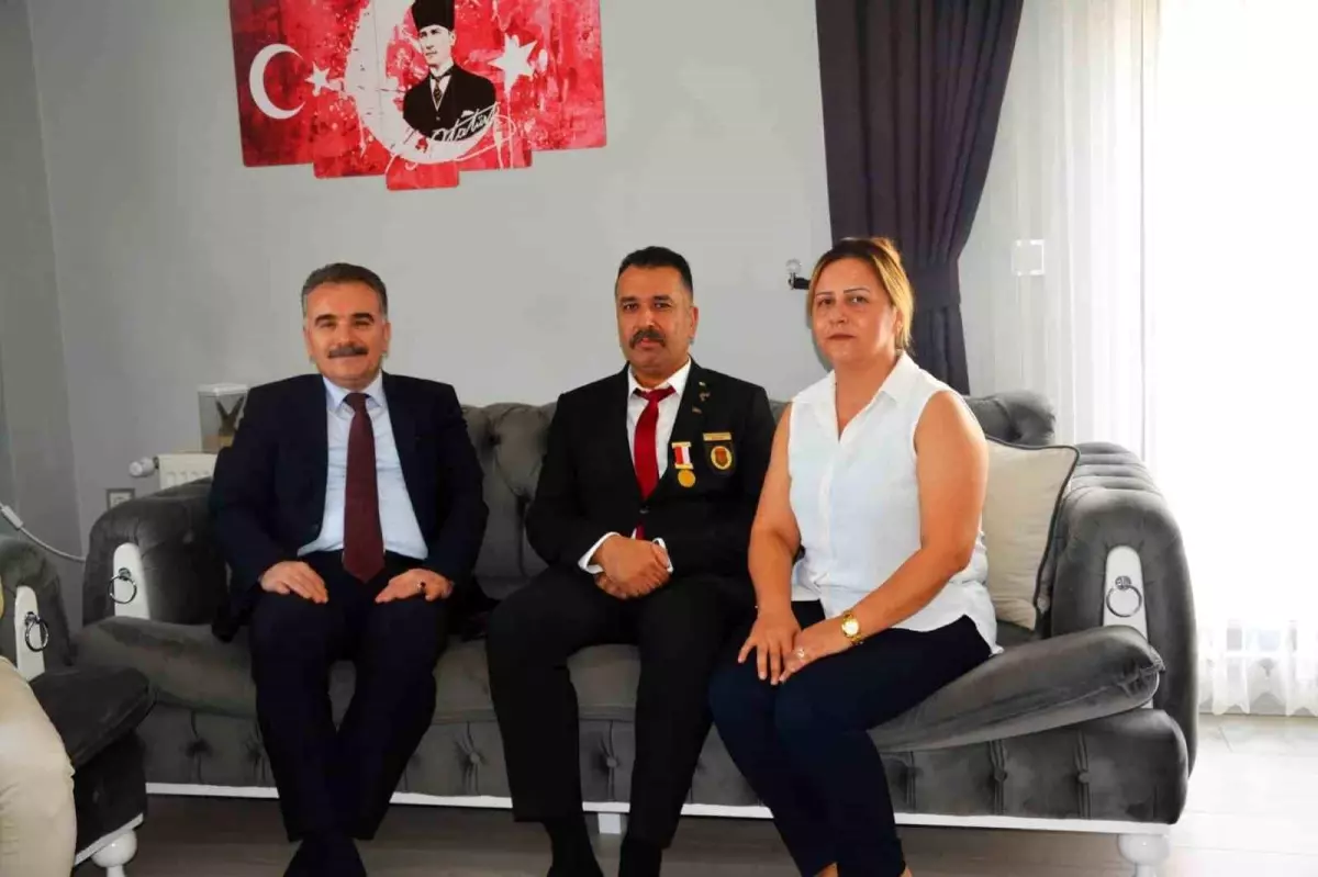 GAZİLER GÜNÜNDE ANLAMLI ZİYARET
