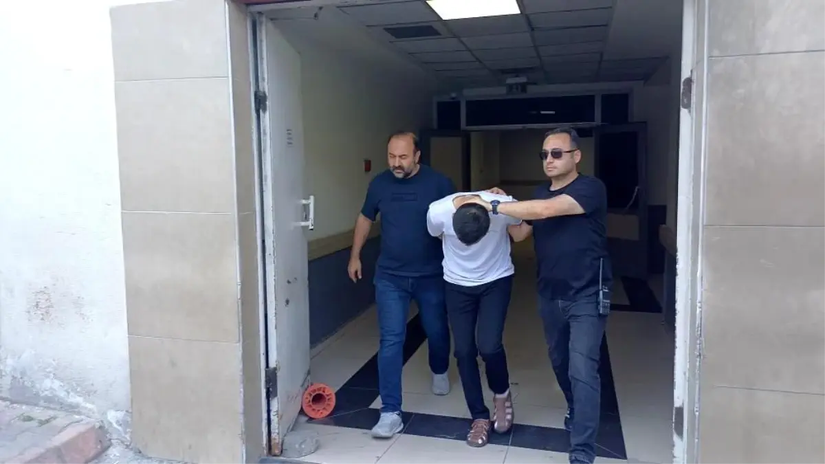 ESKİ UZMAN ÇAVUŞ CAMİDE BOĞAZINI KESİP ÖLDÜRMÜŞTÜ: EŞİNE “ŞİMDİ GİT KOCANIN LEŞİNİ TOPLA” DEMİŞ