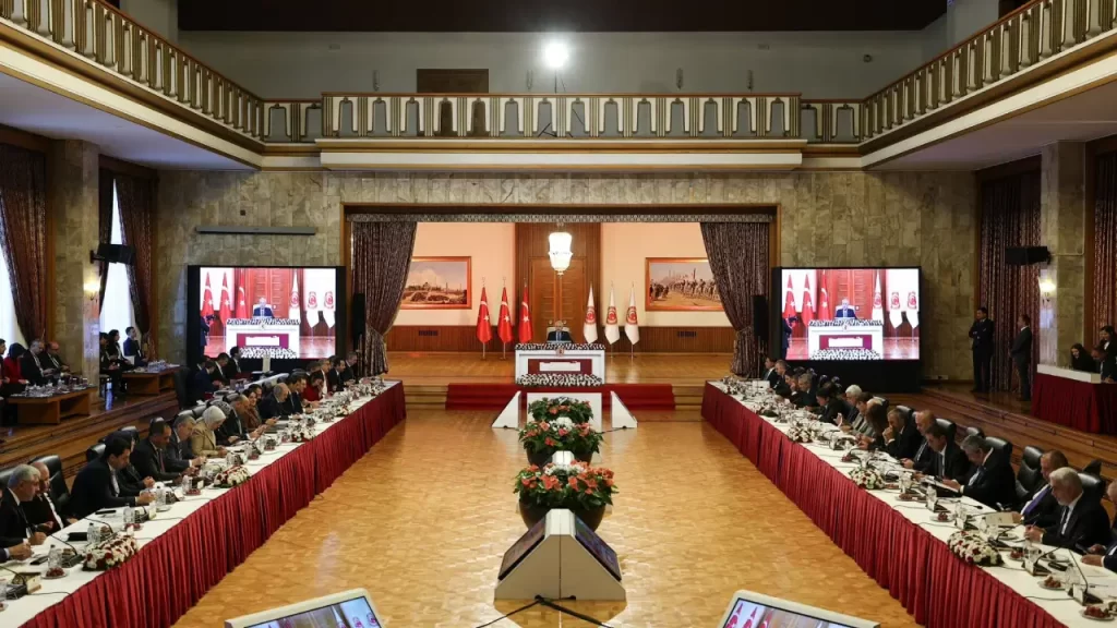 TBMM’DEKİ ‘MİLLİ DAYANIŞMA, KARDEŞLİK VE DEMOKRASİ KOMİSYONU’, TESUD, TEMAD VE TEMUD’U DİNLENDİ