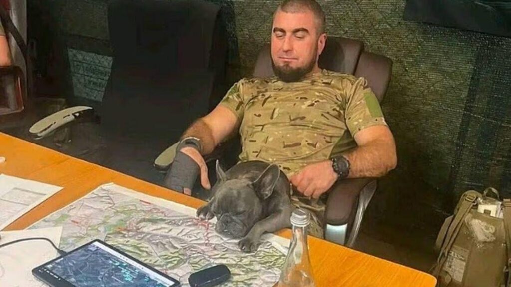 KOMUTANDAN KRİZ ÇIKARTAN PAYLAŞIM! ASKERİ HARİTALARI GÖSTERDİ