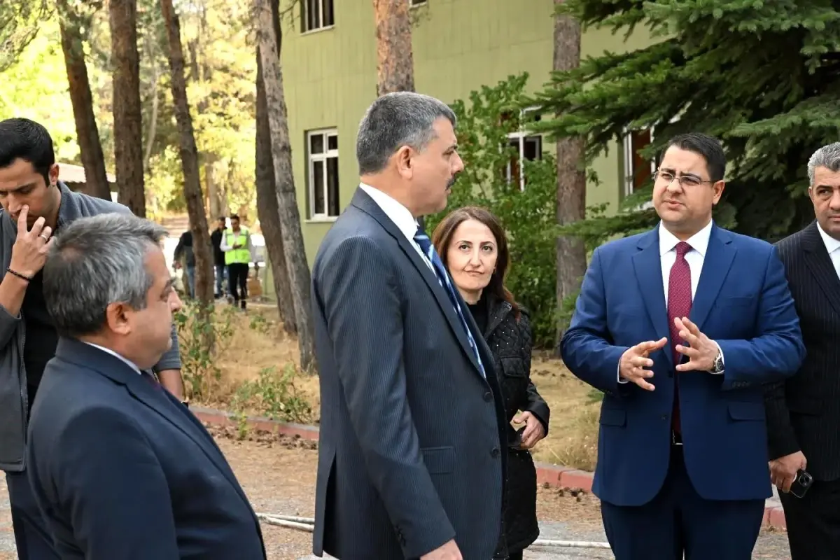 VALİ ÇİFTÇİ KOMUTANLIKLARDA İNCELEMELERDE BULUNDU