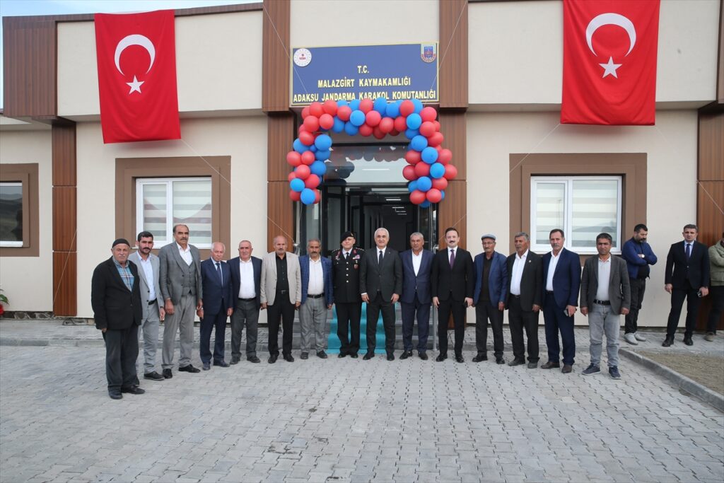 ADAKSU JANDARMA KARAKOLU AÇILDI