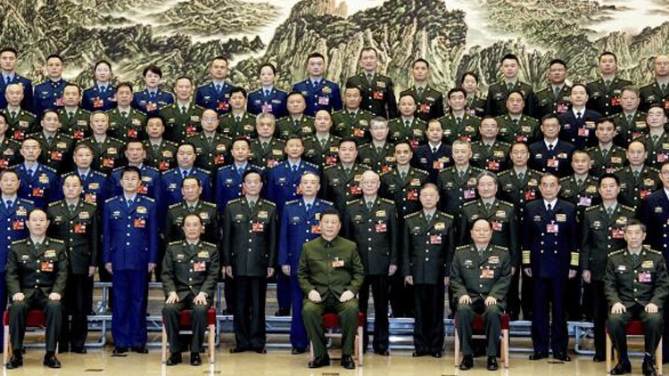 5 general meclisten ihraç edildi