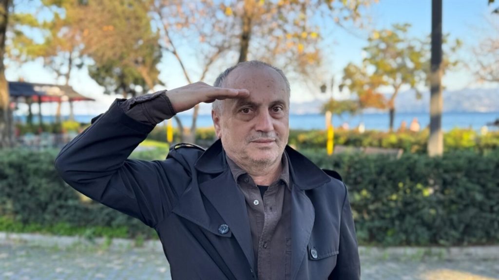 62 YAŞINDA TÜRK VATANDAŞLIĞINA GEÇTİ, ASKERE ÇAĞRILDI