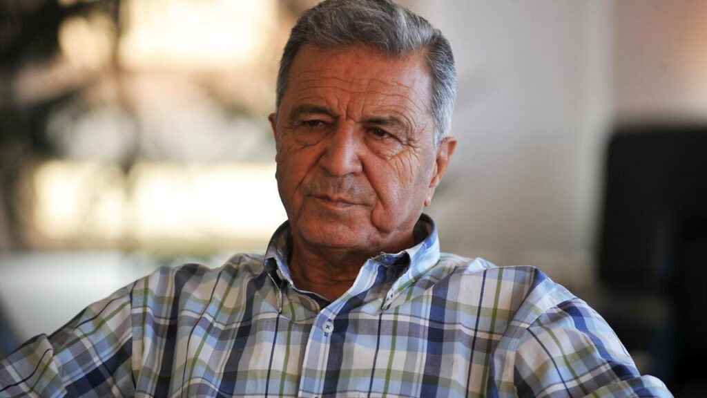 EMEKLİ ALBAY FAİK TÜTÜNCÜOĞLU HAYATINI KAYBETTİ! 4 DÖNEM ÇEŞME BELEDİYE BAŞKANLIĞI YAPMIŞTI