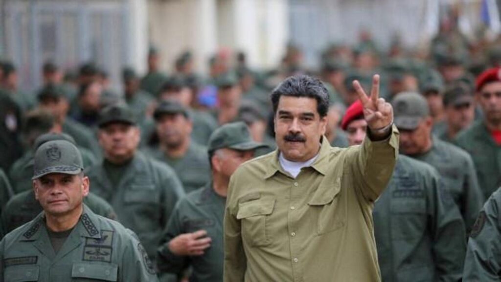 İNGİLİZLERDEN DÜNYAYI ŞOKE EDEN MADURO İDDİASI: EN YAKININDAKİ İSİM…