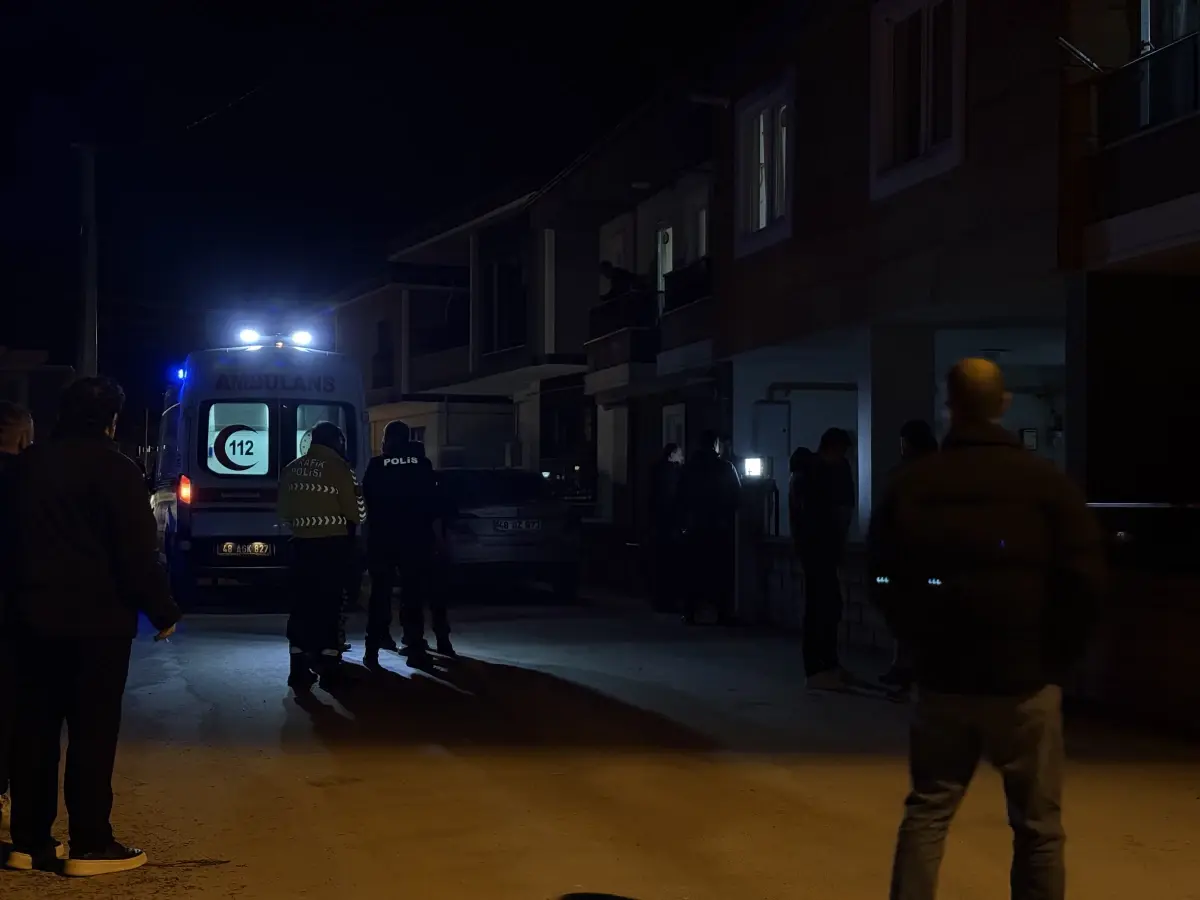 UZMAN ÇAVUŞ, EVİNDE BAŞINDAN VURULMUŞ HALDE ÖLÜ BULUNDU