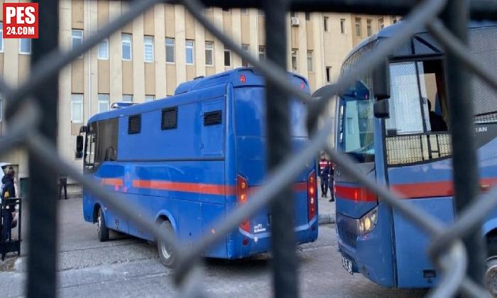 İLÇE JANDARMA KOMUTANLIĞININ DEPOSUNDAN ONLARCA SİLAH ÇALINDI: UZMAN ÇAVUŞ TUTUKLANDI