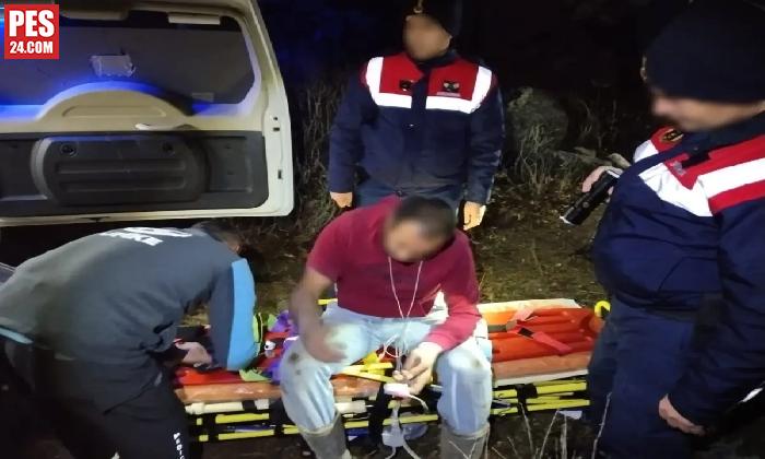 Kaçak Kazıda Mahsur Kalan 3 Kişi Kurtarıldı