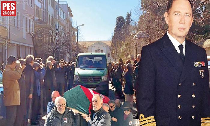 ‘KARDAK’ KAHRAMANI KORAMİRALE ASKERİ TÖRENSİZ VEDA: ER OLARAK GÖMÜLDÜ