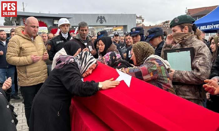 KAZARA KENDİNİ VURAN POLİS MEMURU, ZONGULDAK’TA DEFNEDİLDİ