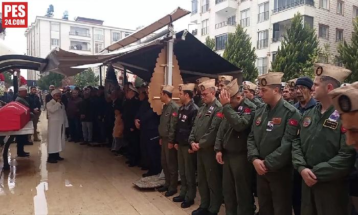 TRAFİK KAZASINDA HAYATINI KAYBEDEN ASTSUBAYIMIZ TOPRAĞA VERİLDİ