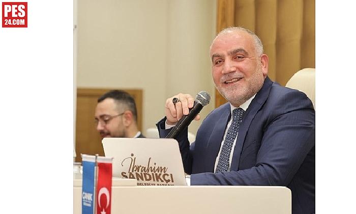 BELEDİYEDEN ASKERE GİDECEK GENÇLERE 6000 TL DESTEK