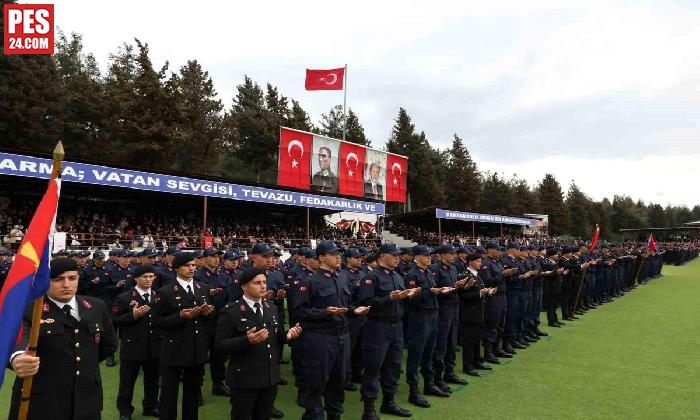 EĞİTİMLERİNİ TAMAMLANAN ACEMİ JANDARMA ERLERİ YEMİN ETTİ