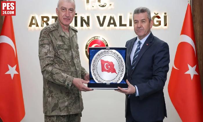 ERZURUM 9. KOLORDU KOMUTANI TÜMGENERAL AKYILDIZ ARTVİN’DE