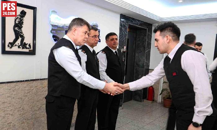 İL JANDARMA KOMUTANI TATAROĞLU PERSONELLE BAYRAMLAŞTI
