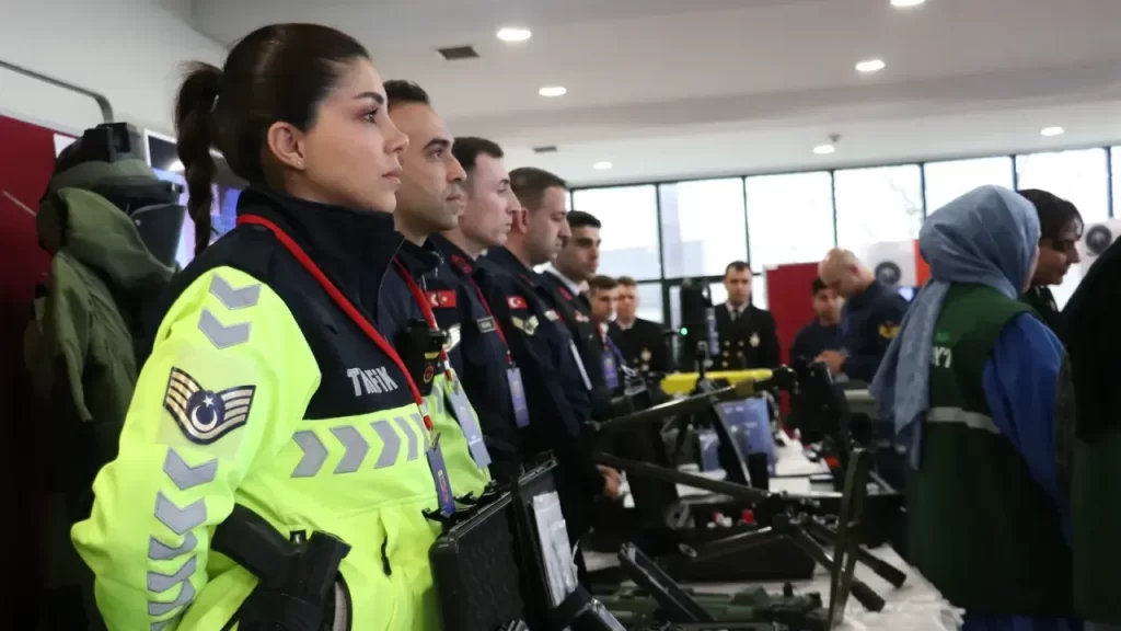 DOKKAF 2026’DA JANDARMANIN BİRİMLERİ TANITILDI