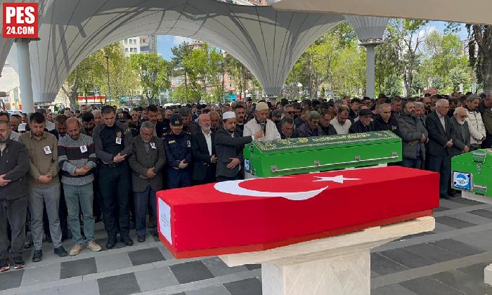 GAZİ POLİS MEMURUMUZ MEHMET EMRULLAH KAYA SON YOLCULUĞUNA UĞURLANDI