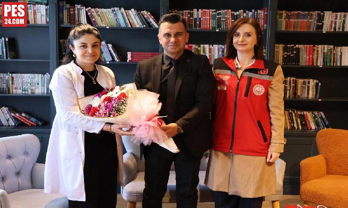 ŞEHİT EŞİ VE ANNESİNE ANNELER GÜNÜ ZİYARETİ