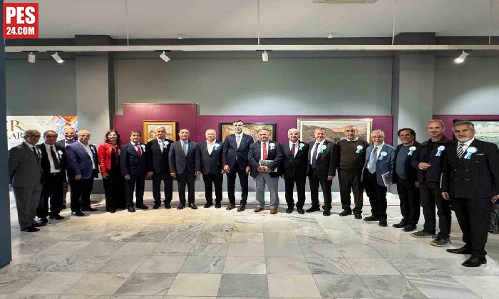 Asker ressamların iki kuşağı Ankara’daki sergide sanatseverlerle buluştu