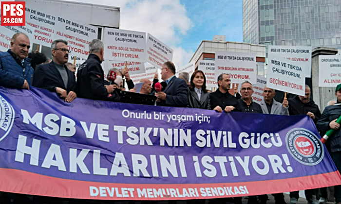SİVİL MEMURLAR TAZMİNAT İÇİN TÜİK ÖNÜNDE BASIN AÇIKLAMASI YAPTI