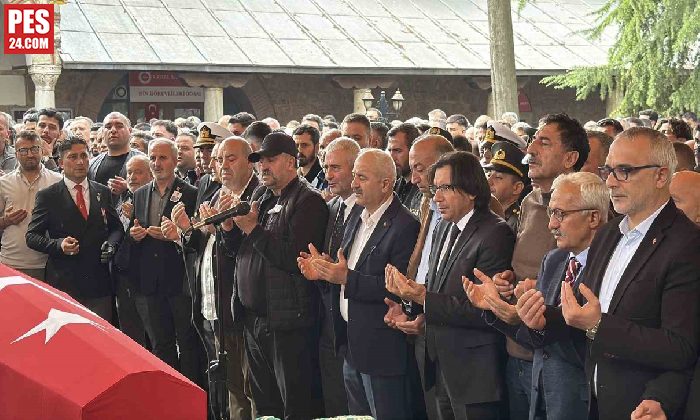 Kalp krizi geçiren Uzman Çavuş Oğuzcan Alma, Gebze’de askeri törenle toprağa verildi